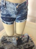 Short Jean com detalhe